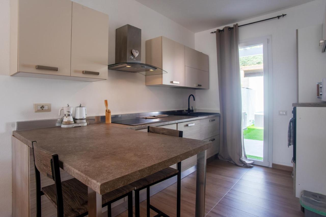 Residence Pula Via Delle Rose Exterior photo